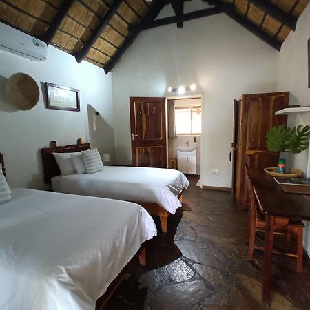 Caprivi River Lodge Katima Mulilo ภายนอก รูปภาพ