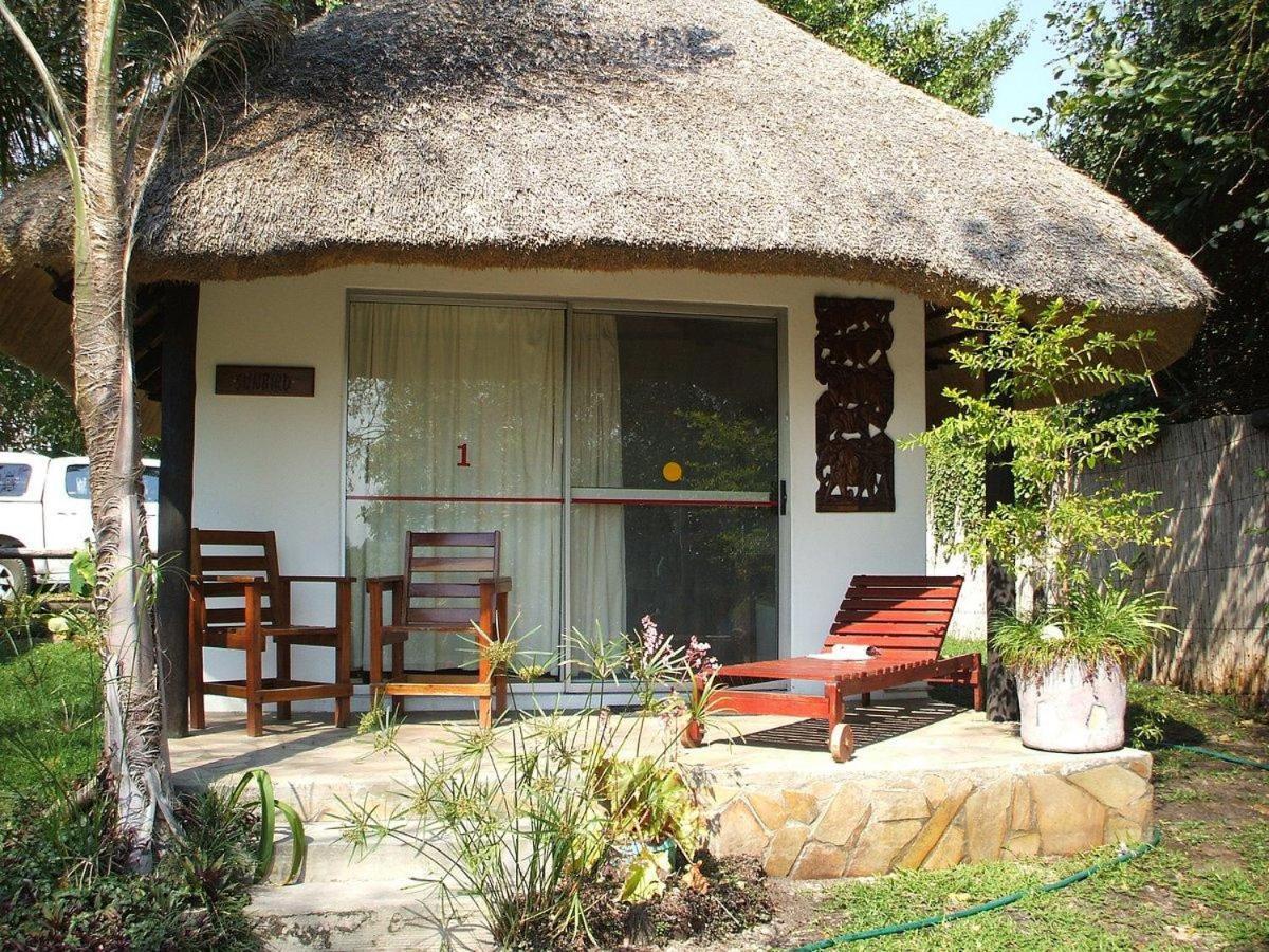 Caprivi River Lodge Katima Mulilo ภายนอก รูปภาพ