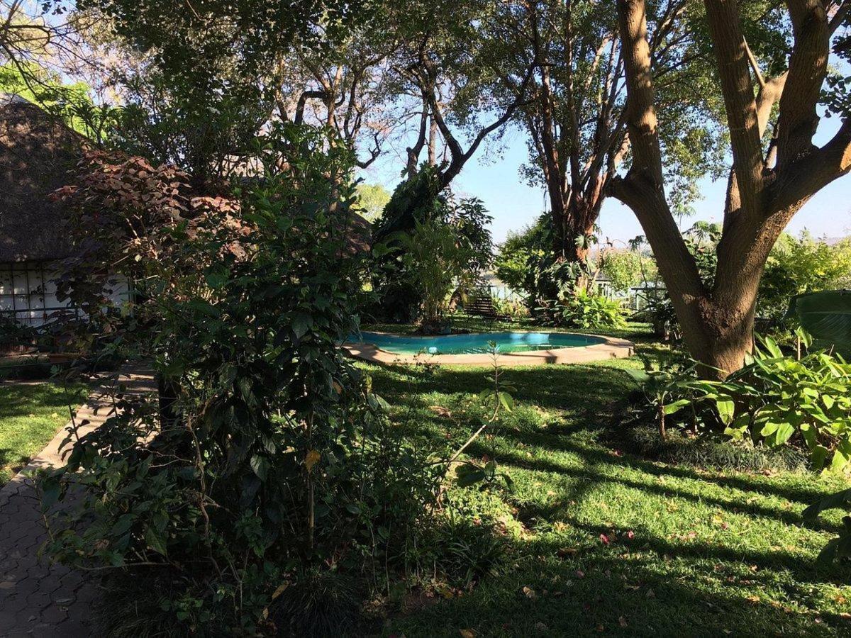 Caprivi River Lodge Katima Mulilo ภายนอก รูปภาพ