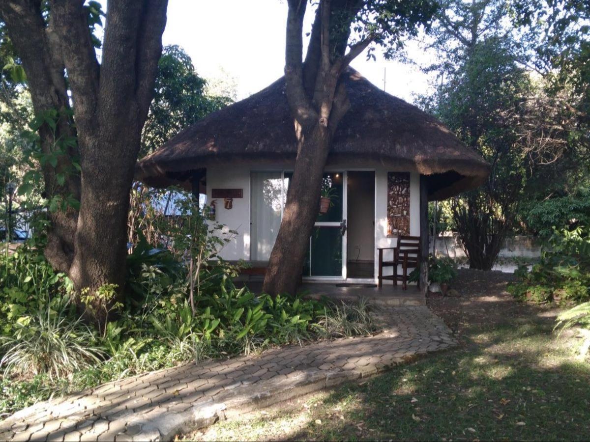 Caprivi River Lodge Katima Mulilo ภายนอก รูปภาพ