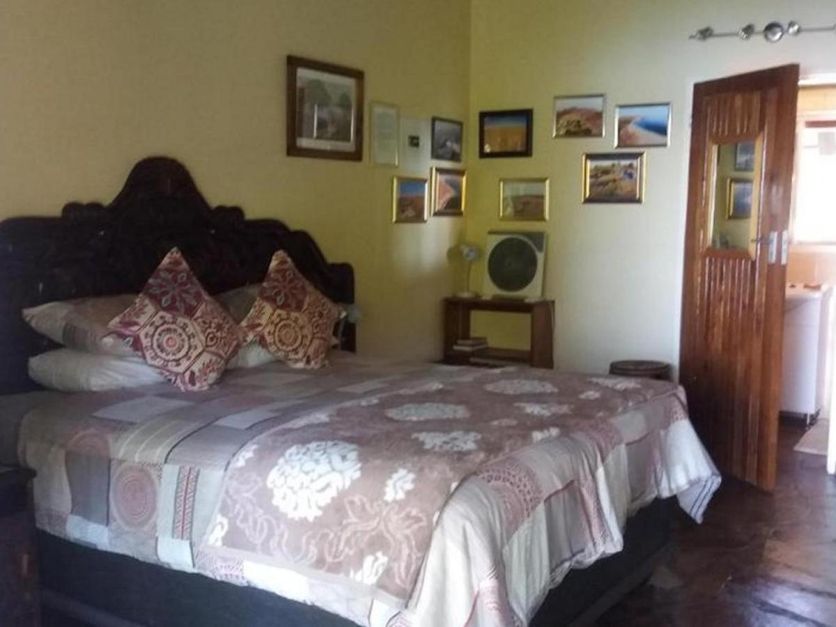 Caprivi River Lodge Katima Mulilo ภายนอก รูปภาพ
