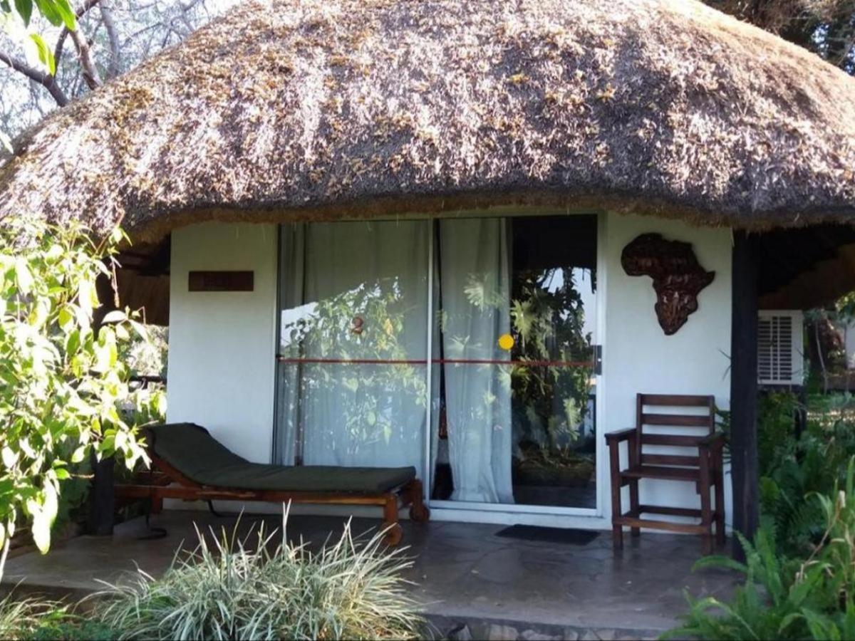 Caprivi River Lodge Katima Mulilo ภายนอก รูปภาพ